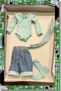 CDS-OUTFITS-LEEANN-MHD-A LA FERME ( 7pcs Set )