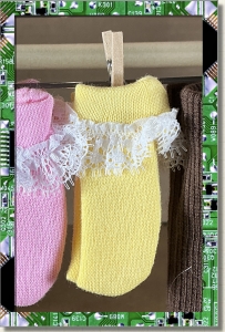 CDS-OUTFITS-LEEANN-FRILLY SOCKS-YELLOW