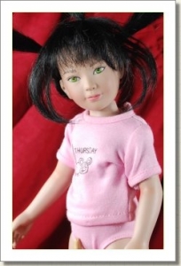 2012 - BASIC DOLLS - LINLIN - BLACK HAIR with FUNNY PIGTAILS, no BANGS - GREEN EYES